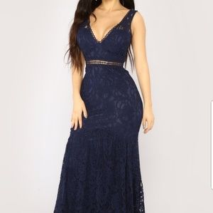 Fashion Nova Navy blue dress